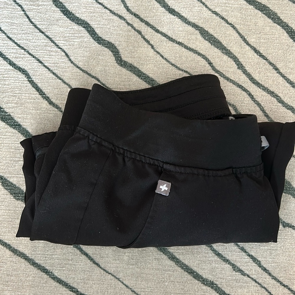 FIGS- Women's Scrub Pants